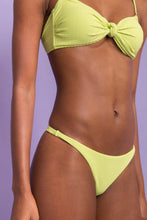 Load image into Gallery viewer, Image 09: Rio De Sol Set Set Bora-Citrus Bandeau-Joy Leblon-Fio