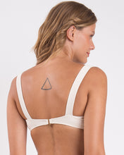 Load image into Gallery viewer, Image 06: Rio De Sol Top Top Malibu-Natural Amelia