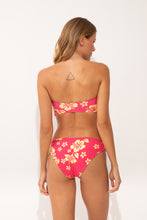 Load image into Gallery viewer, Model Back: Wednesday In Hawaii By Rio De Sol Top Top Pua-Guava Lani