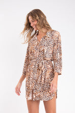 Load image into Gallery viewer, Image 09: Rio De Sol Shirtdress Leopard Chemise