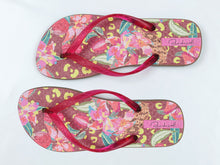 Load image into Gallery viewer, Product Front: Rio De Sol Flip-Flop Tropics Slim