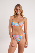Load image into Gallery viewer, Model Front: Rio De Sol Top Top Cloud Kelli