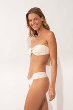 Load image into Gallery viewer, Image 04: Rio De Sol Top Top Malibu-Natural Mavi