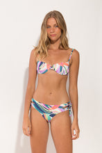 Load image into Gallery viewer, Image 06: Rio De Sol Set Set Fresh-Day Balconet Madrid