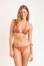 Load image into Gallery viewer, Model Front: Rio De Sol Top Top Nocciola Tri-Inv
