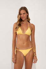 Load image into Gallery viewer, Model Front: Wednesday In Hawaii By Rio De Sol Bottom Bottom Lilikoi Kaleia-Comfy
