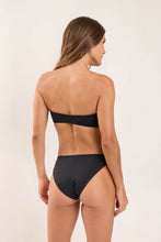 Load image into Gallery viewer, Model Back: Wednesday In Hawaii By Rio De Sol Top Top Lava Lani
