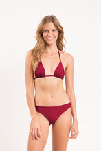 Load image into Gallery viewer, Model Front: Rio De Sol Bottom Bottom Touch-Carmim Essential-Comfy
