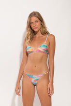 Load image into Gallery viewer, Image 04: Rio De Sol Set Set River Tri-Fixo Cheeky-Fixa
