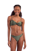 Load image into Gallery viewer, Model Front: Rio De Sol Set Set Croco Bandeau-Joy Essential
