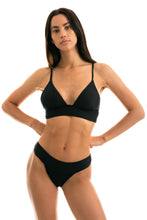 Load image into Gallery viewer, Model Front: Rio De Sol Set Cloque Preto Tri Cos
