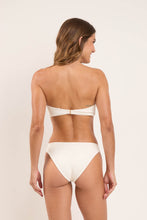 Load image into Gallery viewer, Bottom Sand-Chantilly Essential-Comfy
