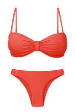 Load image into Gallery viewer, Product Front: Rio De Sol Set Set Malibu-Chili Bandeau-Duo Essential
