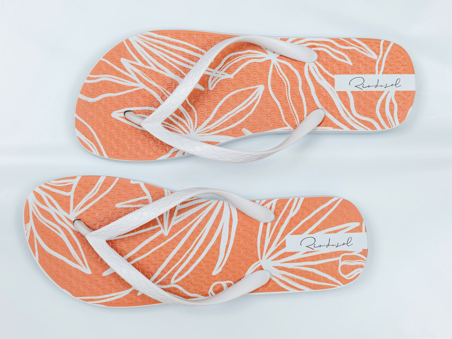 Product Front: Rio De Sol Flip-Flop Trail-Orange Slim
